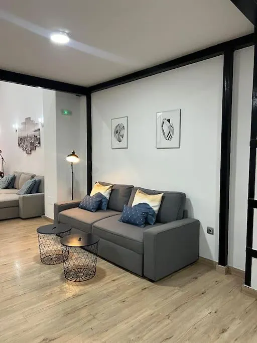 Duplex Cienfuegos I & Old Town By Ele Apartments Malaga